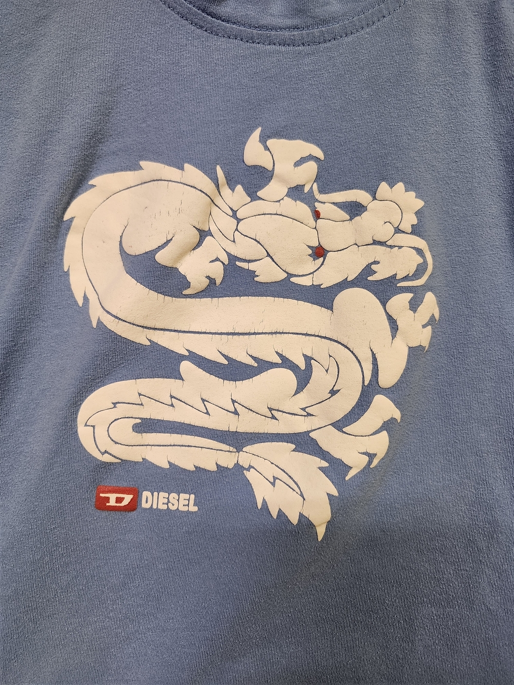 Diesel Light Blue Short Sleeve T-Shirt with White Dragon Graphic Vintage Y2K